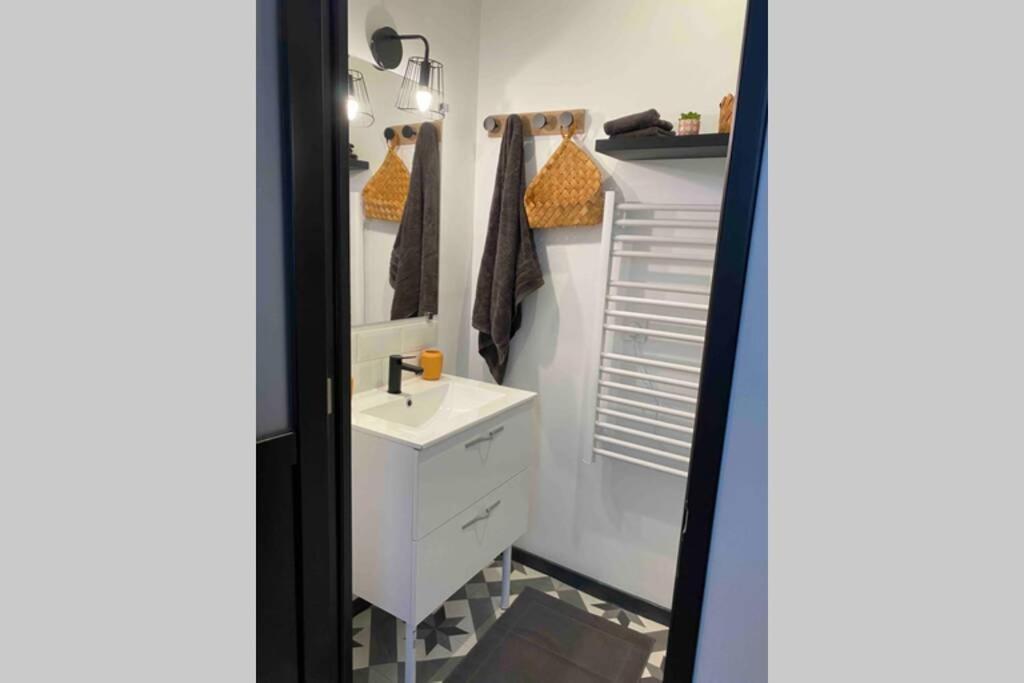 Appartement Centre De Moulins مولان المظهر الخارجي الصورة